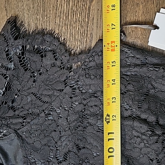 Kensie Fit & Flare Lace Dress with Cap Sleeves Size 2 - Picture 15 of 17